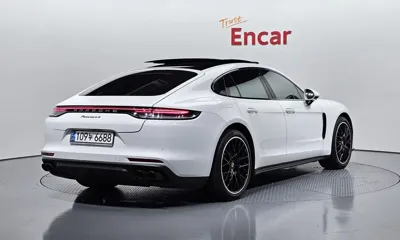 Porsche Panamera 2022, 68386 км, за 53576.11 USD
