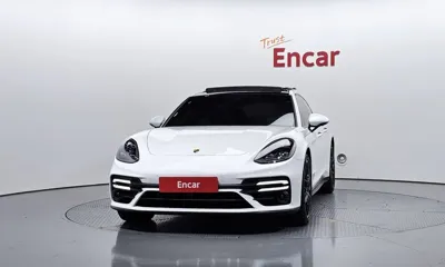 Porsche Panamera 2022, 68386 км, за 53576.11 USD