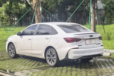Chevrolet Monza 2022, 38400 км, за 8164 USD