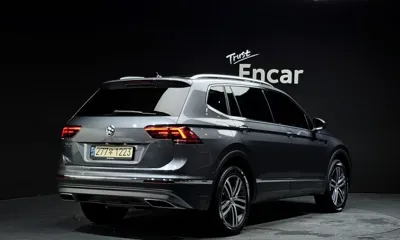 Volkswagen Tiguan 2020, 66631 км, за 16446.72 USD