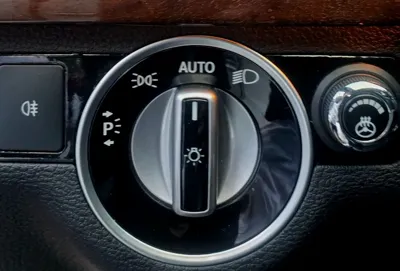 Mercedes-Benz E-Class 2012, 78960 км, за 7100.98 USD - фото 16