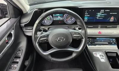 Hyundai Grandeur 2022, 87573 км, за 14832.18 USD - фото 13