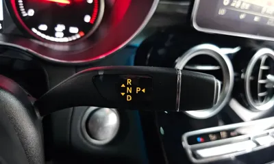 Mercedes-Benz GLC-Class 2018, 98842 км, за 18084.85 USD - фото 9