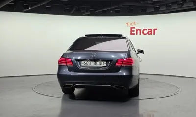 Mercedes-Benz E-Class 2015, 122234 км, за 8074.04 USD