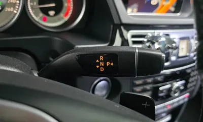 Mercedes-Benz E-Class 2015, 122234 км, за 8074.04 USD - фото 9