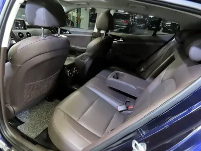 Kia Stinger 2018, 69553 км, за 10156.36 USD - фото 7