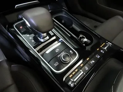 Kia Stinger 2018, 69553 км, за 10156.36 USD - фото 12