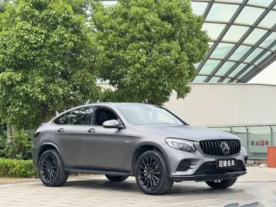 Mercedes-Benz GLC Coupe AMG 2018, 75000 км, за 25749.94 USD