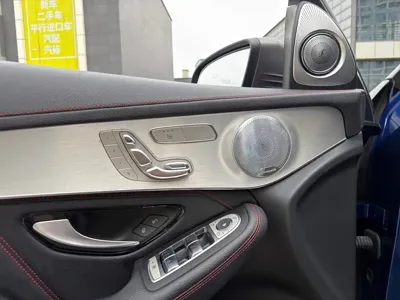 Mercedes-Benz GLC Coupe AMG 2018, 75000 км, за 25677.14 USD - фото 17