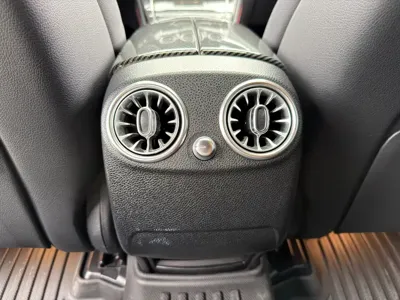 Mercedes-Benz GLC Coupe AMG 2018, 75000 км, за 25677.14 USD - фото 28