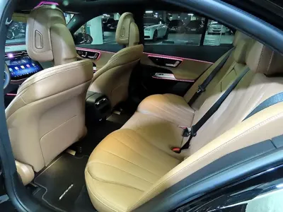 Mercedes-Benz E-Class 2026, 7604 км, за 47860.89 USD - фото 7