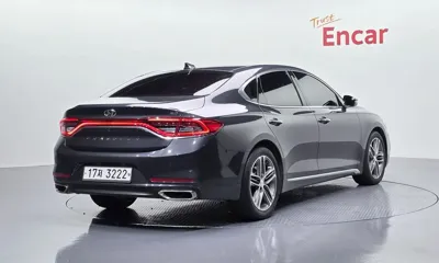 Hyundai Grandeur 2017, 117337 км, за 9367.69 USD