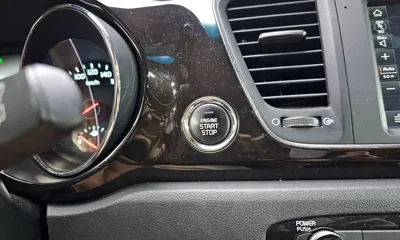 Kia Canival 2019, 74134 км, за 10174.61 USD - фото 27