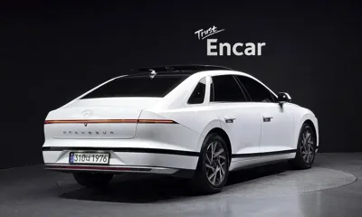 Hyundai Grandeur 2023, 82081 км, за 19509.51 USD