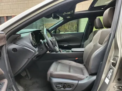 Lexus RX 2024, 61000 км, за 46884.14 USD - фото 7