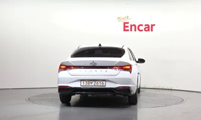 Hyundai Avante 2021, 90846 км, за 10437.18 USD