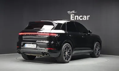 Porsche Cayenne 2024, 12727 км, за 98485.31 USD - фото 2