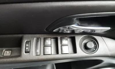ChevroletGMDaewoo Cruze 2015, 83424 км, за 2430.37 USD - фото 18