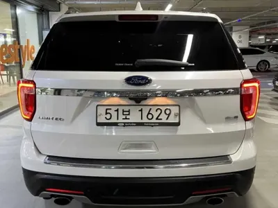 Ford Explorer 2019, 120375 км, за 9035.95 USD