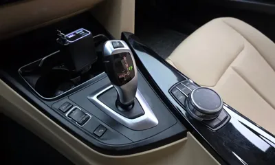 BMW 3-Series 2018, 161261 км, за 7877.12 USD - фото 9