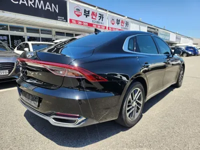 Hyundai Grandeur 2021, 50000 км, за 14832.18 USD