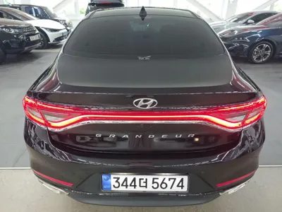 Hyundai Grandeur 2019, 190304 км, за 5185.77 USD