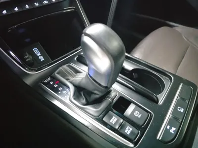 Hyundai Grandeur 2019, 190304 км, за 5185.77 USD - фото 11