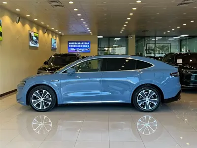智界 Zhijie R7 2025, 9000 км, за 33554.85 USD