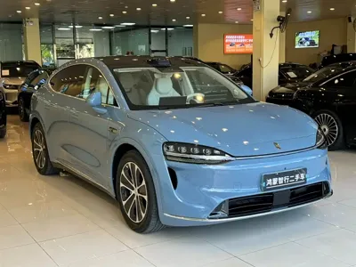 智界 Zhijie R7 2025, 9000 км, за 33554.85 USD