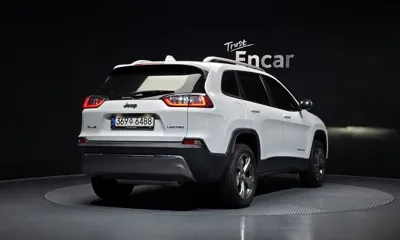 Jeep Cherokee 2021, 42637 км, за 14000.01 USD