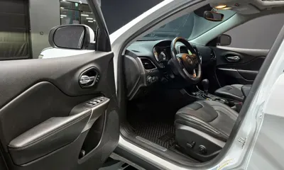 Jeep Cherokee 2021, 42637 км, за 14000.01 USD - фото 10