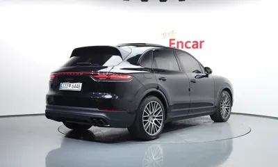 Porsche Cayenne 2023, 46193 км, за 58631.95 USD