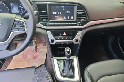 Hyundai Elantra (6th Generation 2016, 129400 км, за 6870 USD - фото 15
