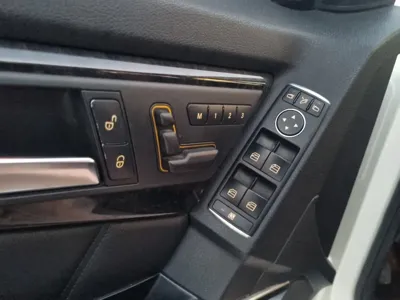 Mercedes-Benz GLK-Class 2014, 100000 км, за 11369.65 USD
