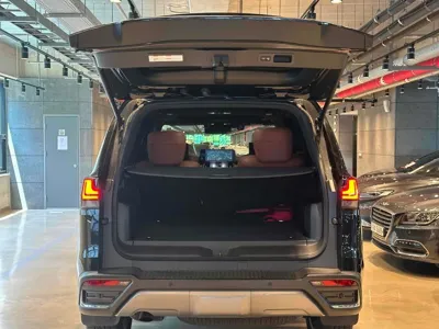 Lexus LX 2025, 14672 км, за 137394.21 USD - фото 7