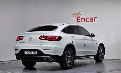 Mercedes-Benz GLC-Class 2021, 37615 км, за 27257.38 USD