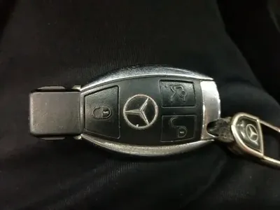Mercedes-Benz E-Class 2015, 158000 км, за 11433.18 USD - фото 9