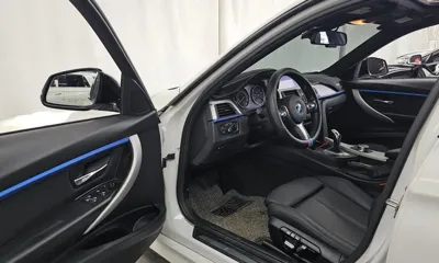 BMW 3-Series 2017, 111449 км, за 10043.32 USD - фото 10