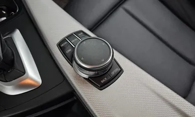 BMW 3-Series 2017, 111449 км, за 10043.32 USD - фото 33