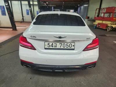 Genesis G70 2019, 85730 км, за 14688.01 USD