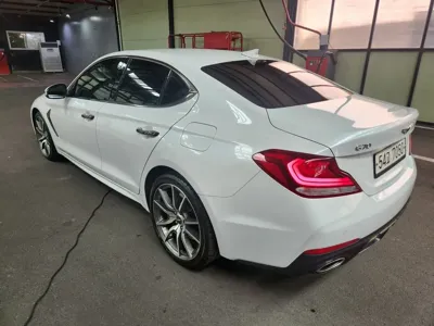 Genesis G70 2019, 85730 км, за 14688.01 USD