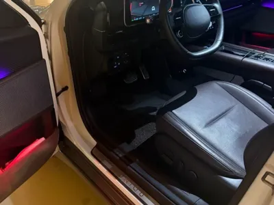 Hyundai Ioniq6 2023, 42000 км, за 22084.7 USD - фото 6
