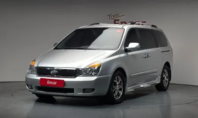 Kia Canival · 2013 год