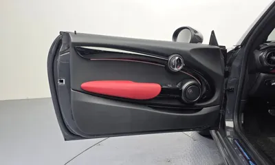 MINI Cooper 2018, 55775 км, за 12703.59 USD - фото 24