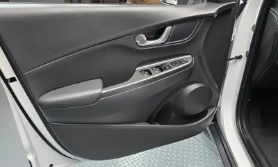 Hyundai Kona 2021, 42388 км, за 11567.96 USD - фото 24