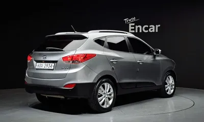 Hyundai Tucson 2012, 146281 км, за 3172.93 USD