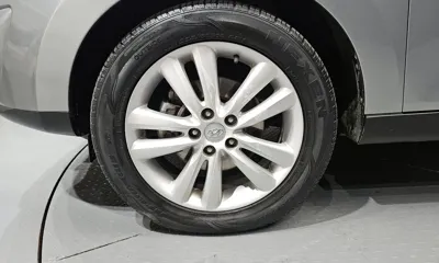 Hyundai Tucson 2012, 146281 км, за 3172.93 USD