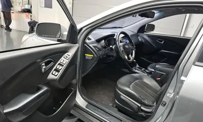 Hyundai Tucson 2012, 146281 км, за 3172.93 USD - фото 10