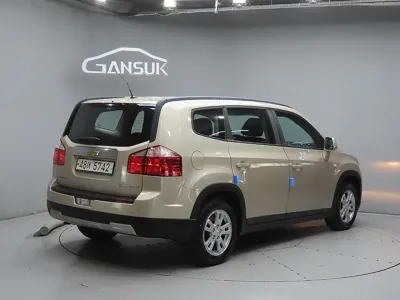 ChevroletGMDaewoo Orlando 2012, 129671 км, за 1641.07 USD