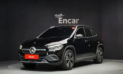 Mercedes-Benz GLA-Class · 2021 год